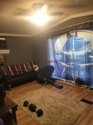 a view of a big yard with plants