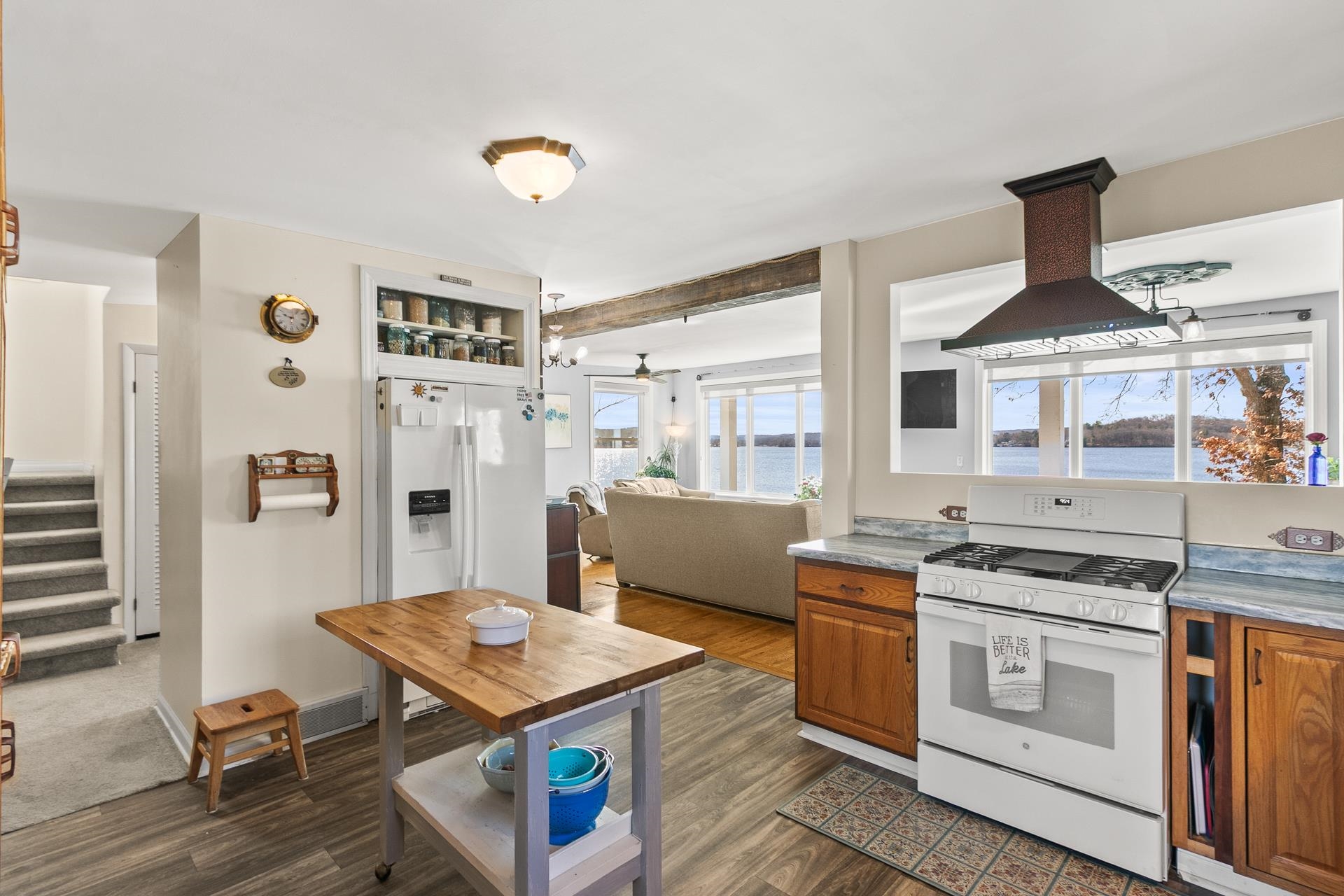 E13609 Idlewild Road Merrimac, WI 53561 - Photo 15 of 55