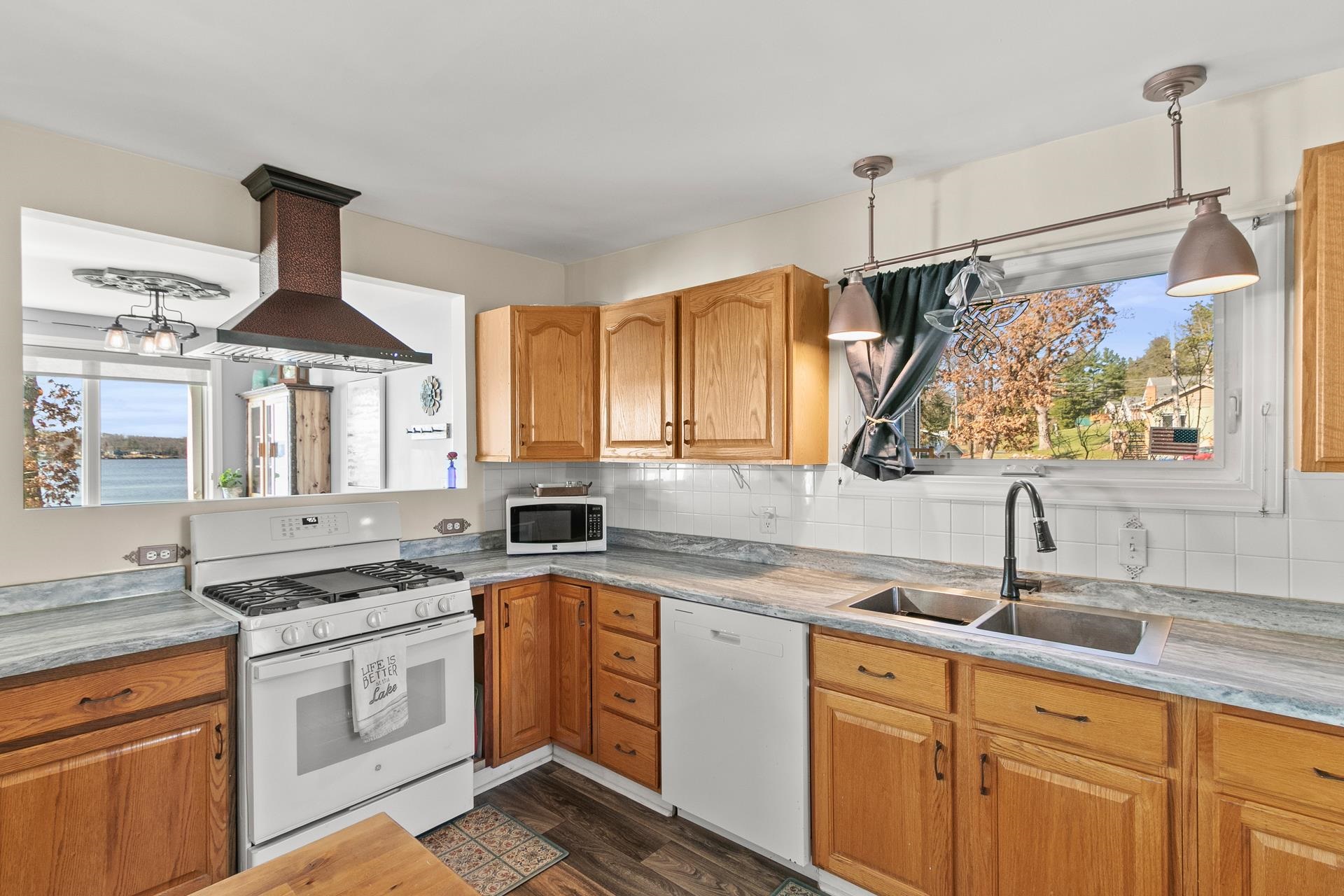 E13609 Idlewild Road Merrimac, WI 53561 - Photo 19 of 55