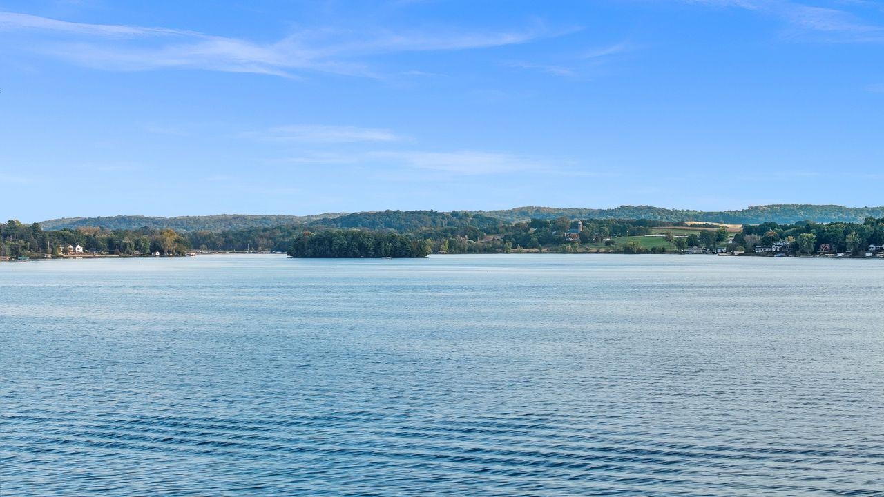 E13609 Idlewild Road Merrimac, WI 53561 - Photo 4 of 55