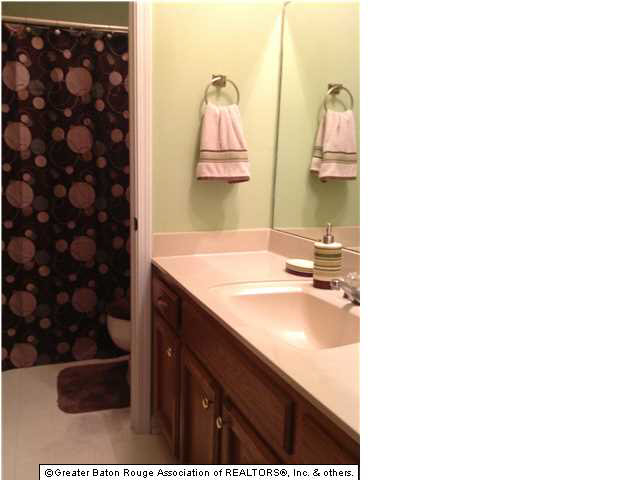 9726 Russ Road Baton Rouge, LA 70814 - Photo 8 of 9 Gallery Image 8