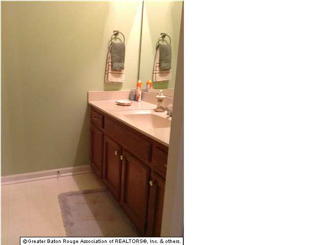 9726 Russ Road Baton Rouge, LA 70814 - Photo 9 of 9 Gallery Image 9