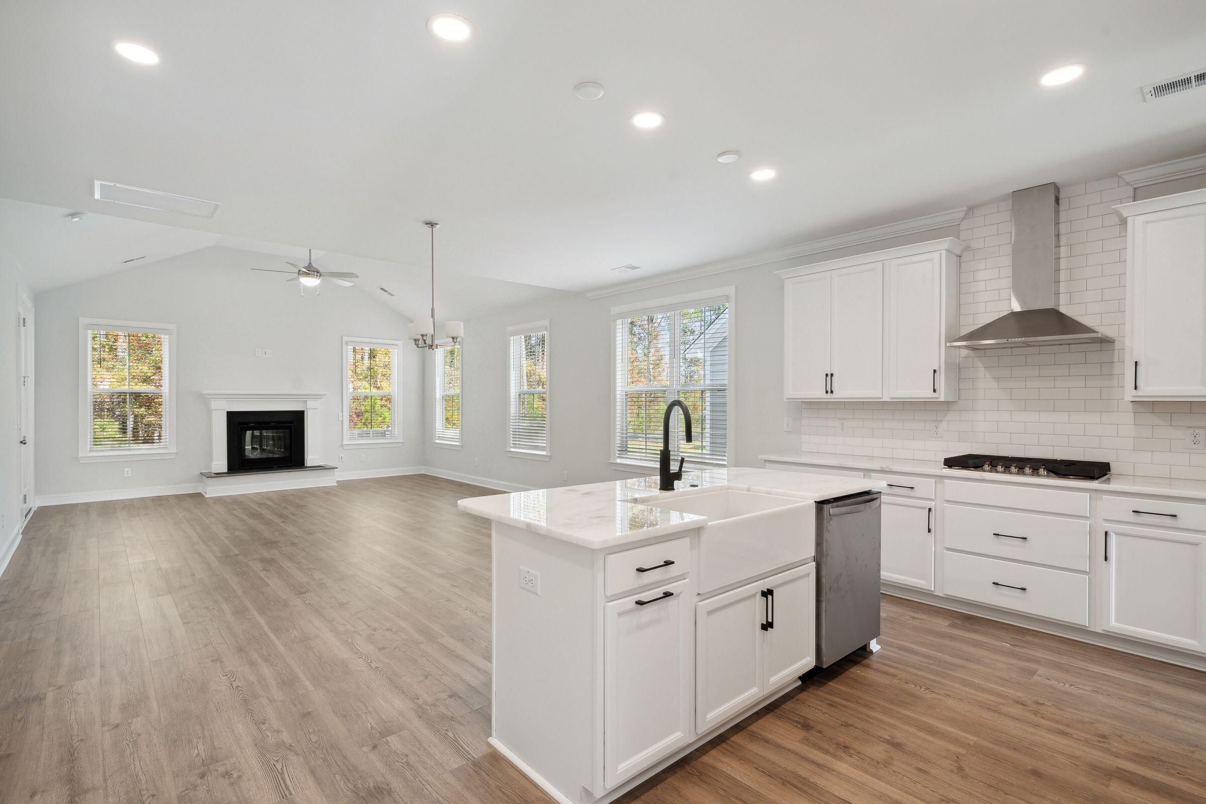 422 Eagleview Drive Moncks Corner, SC 29461 - Photo 5 of 15 4