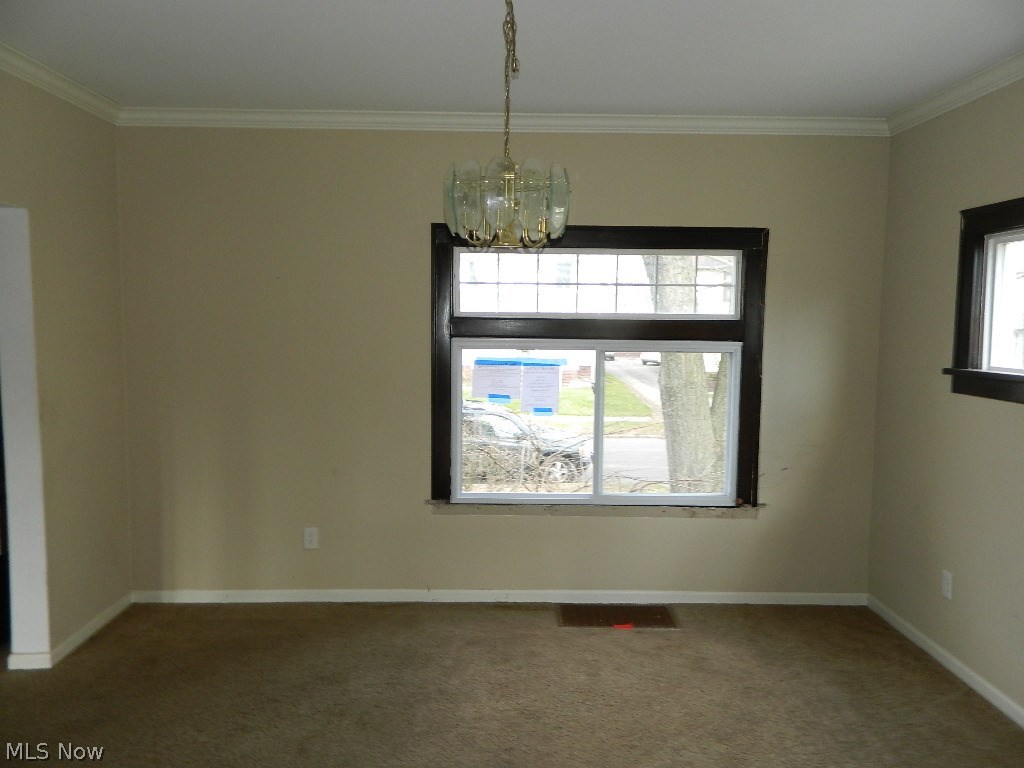 1047 Roanoke Road Cleveland Heights, OH 44121 - Photo 12 of 20 Gallery Image 12