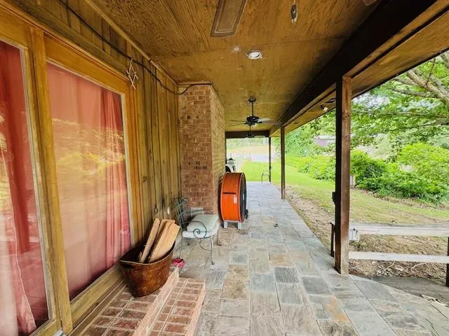 $999,950 | 2360 Sullivan Mccall Creek, McCall Creek, MS 39647