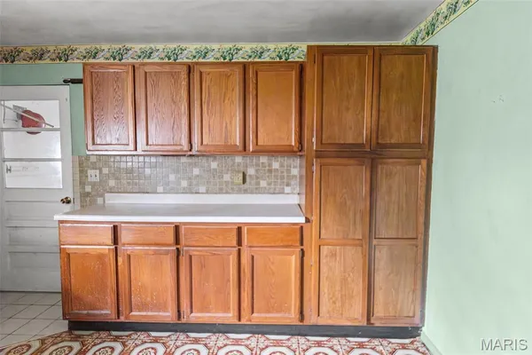 $127,000 | 1374 St Thomas Road, Granite City, IL 62040