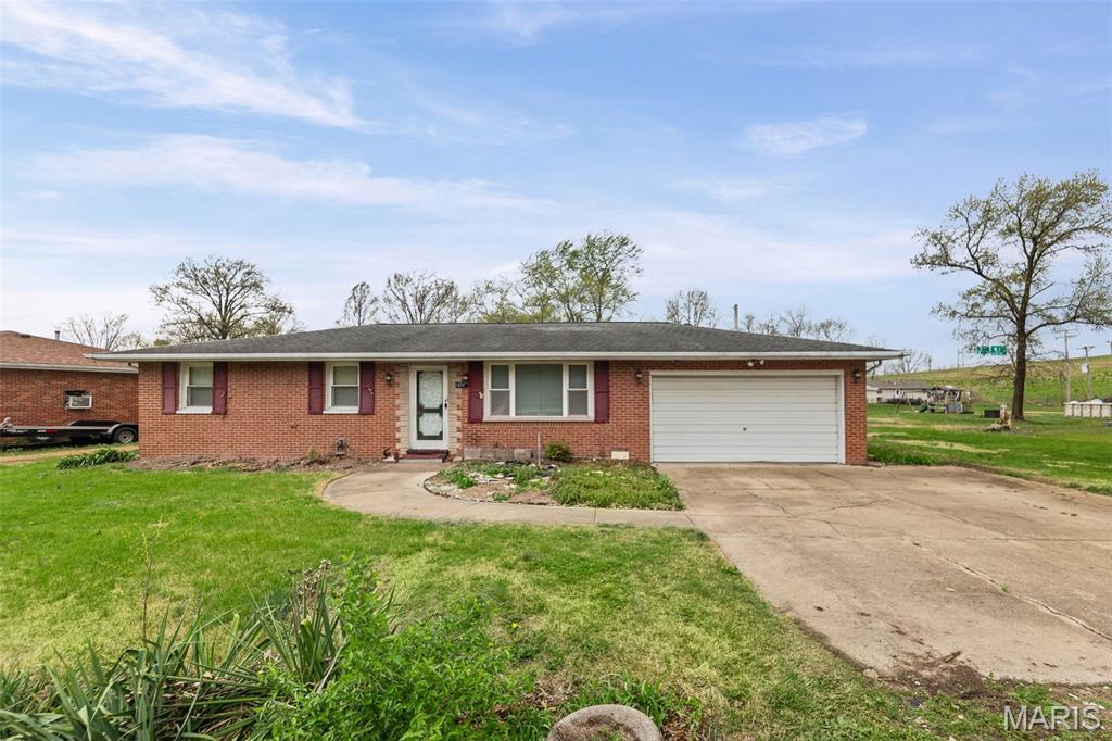 1374 St Thomas Road Granite City, IL 62040 - Photo 3 of 25