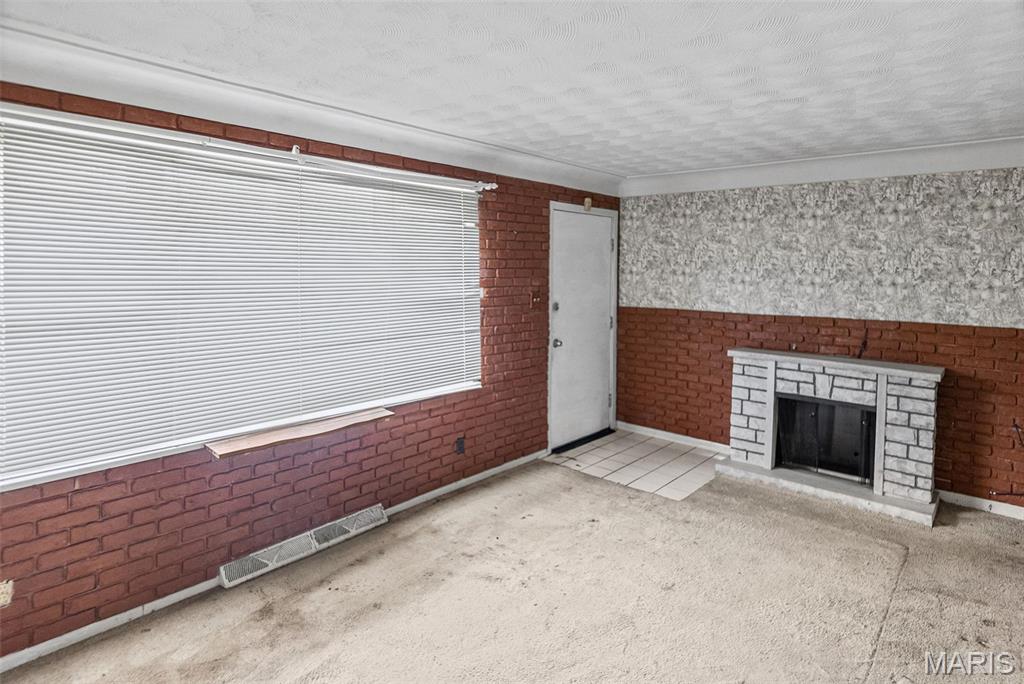 1374 St Thomas Road Granite City, IL 62040 - Photo 10 of 25