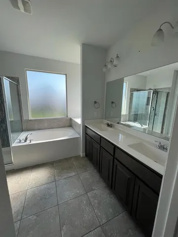 $2,450 | 1124 Blooming Prairie Trail, Fort Worth, TX 76177