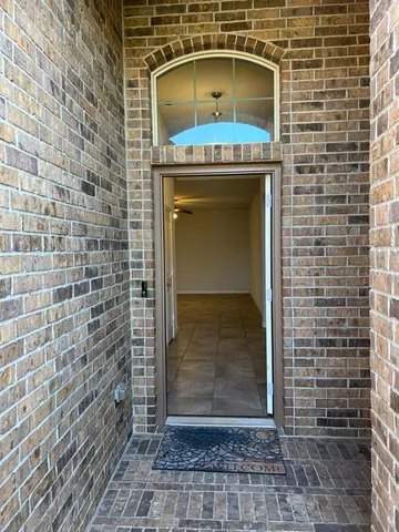 $2,450 | 1124 Blooming Prairie Trail, Fort Worth, TX 76177