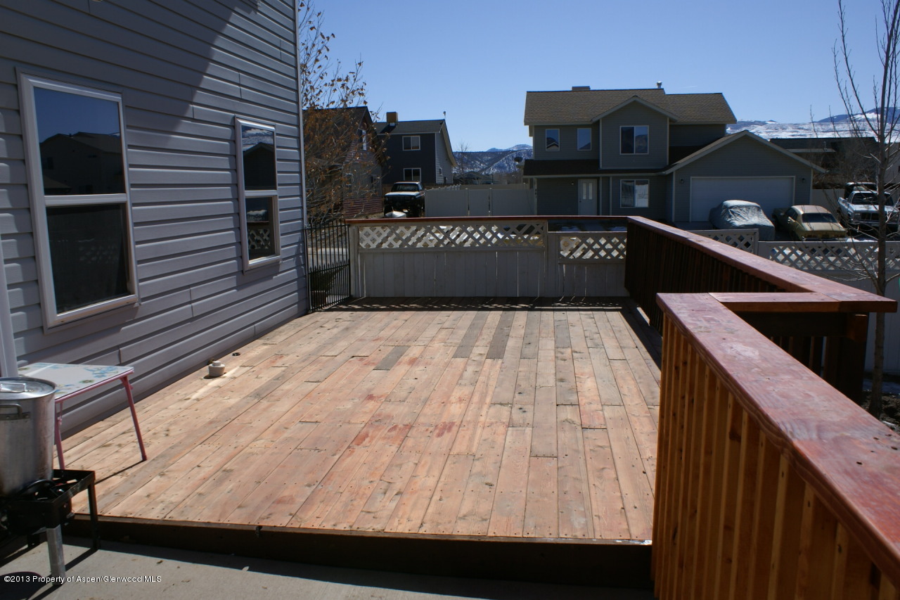 1809 Anvil Court Rifle, CO 81650 - Photo 4 of 11 a picture of outdoor space