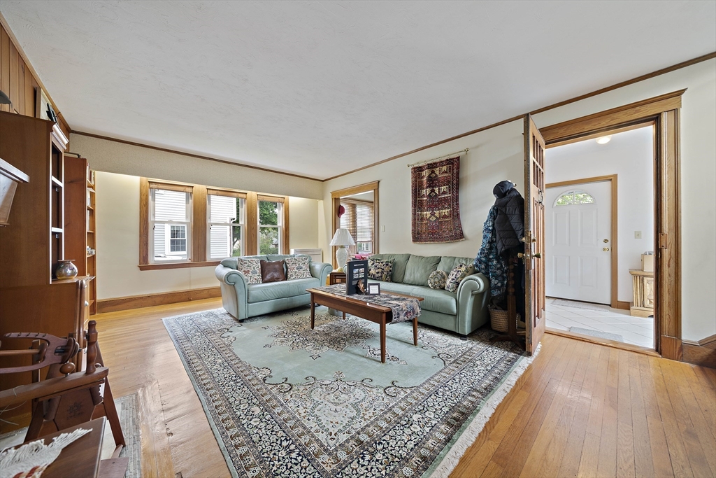 10 Waldron Road Braintree, MA 02184 - Photo 23 of 41