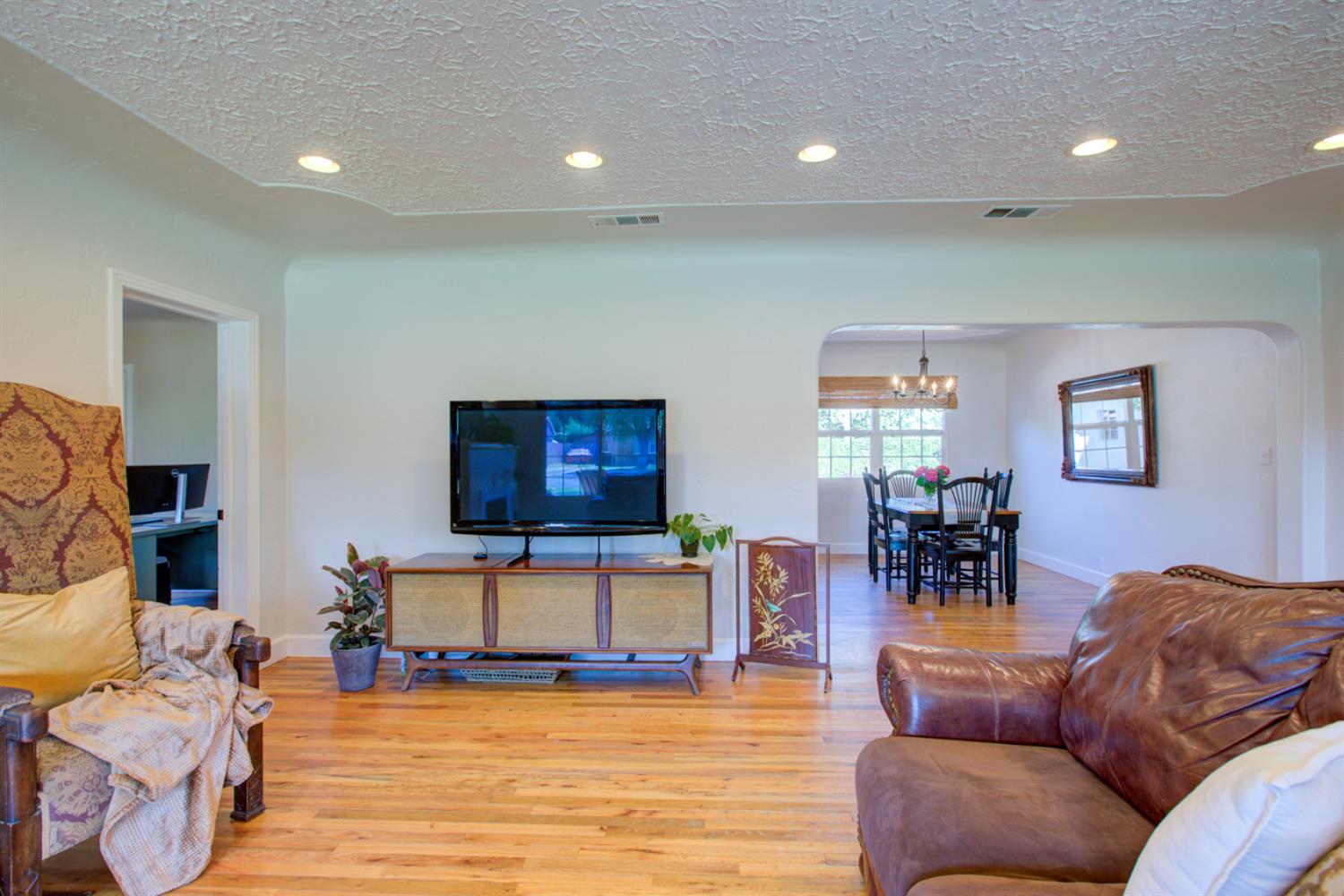 1305 Fiori Avenue Modesto, CA 95350 - Photo 12 of 60