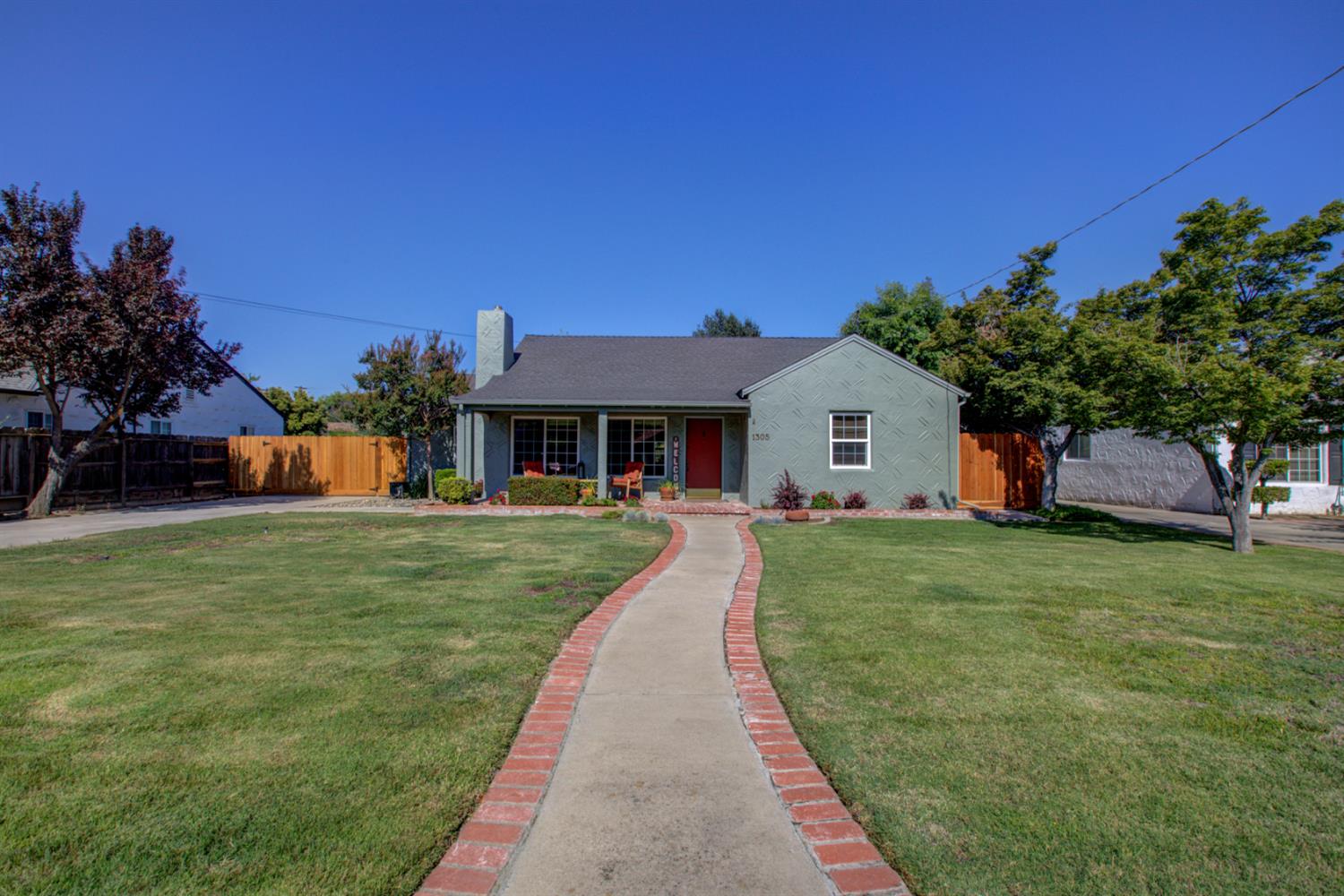 1305 Fiori Avenue Modesto, CA 95350 - Photo 2 of 60