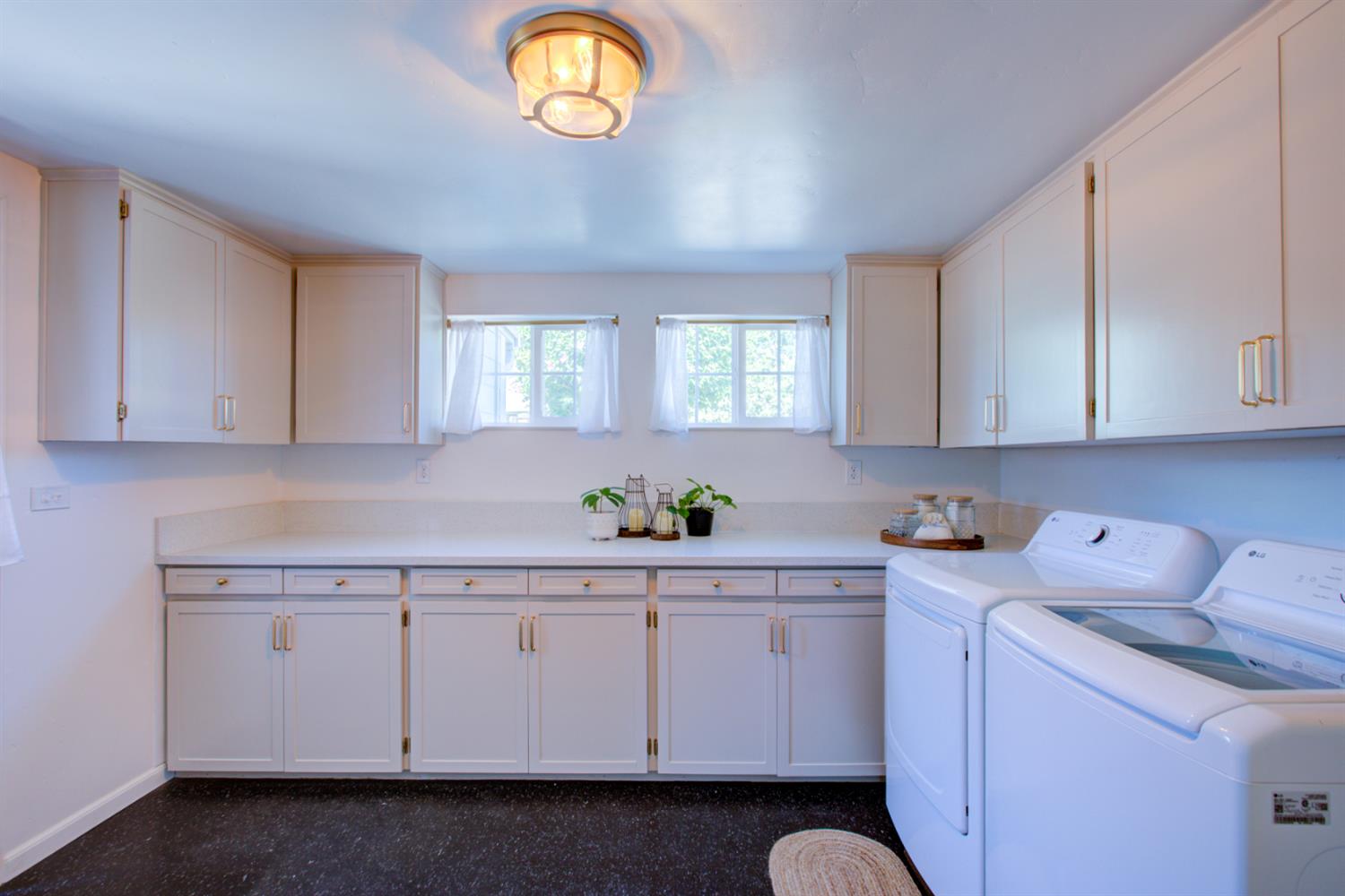 1305 Fiori Avenue Modesto, CA 95350 - Photo 26 of 60