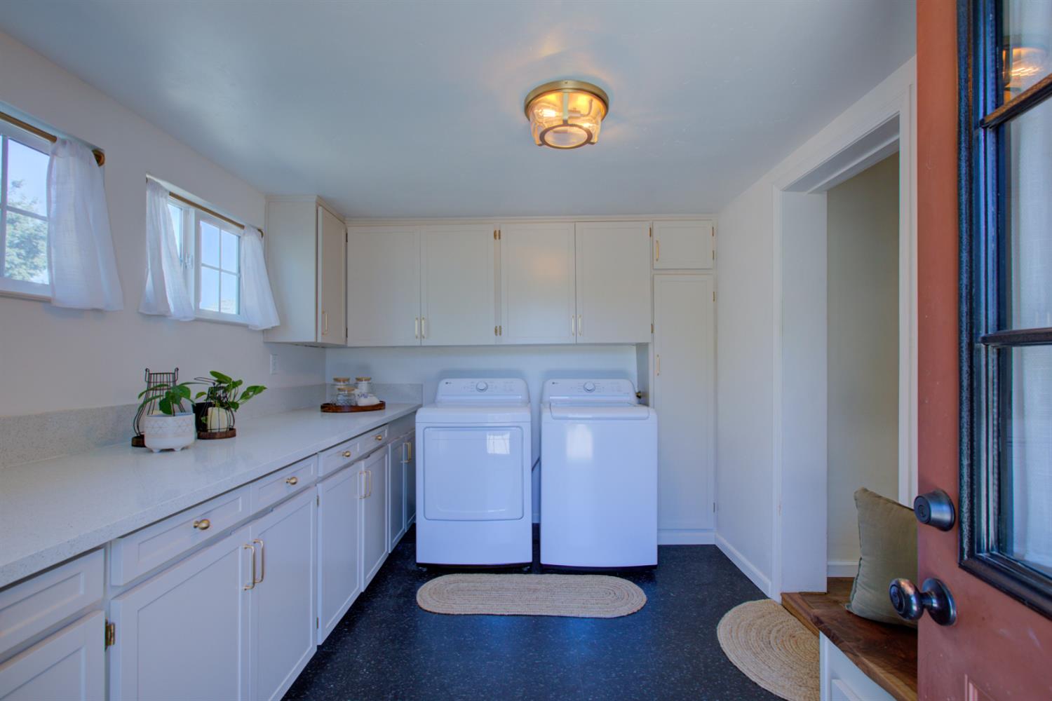 1305 Fiori Avenue Modesto, CA 95350 - Photo 27 of 60