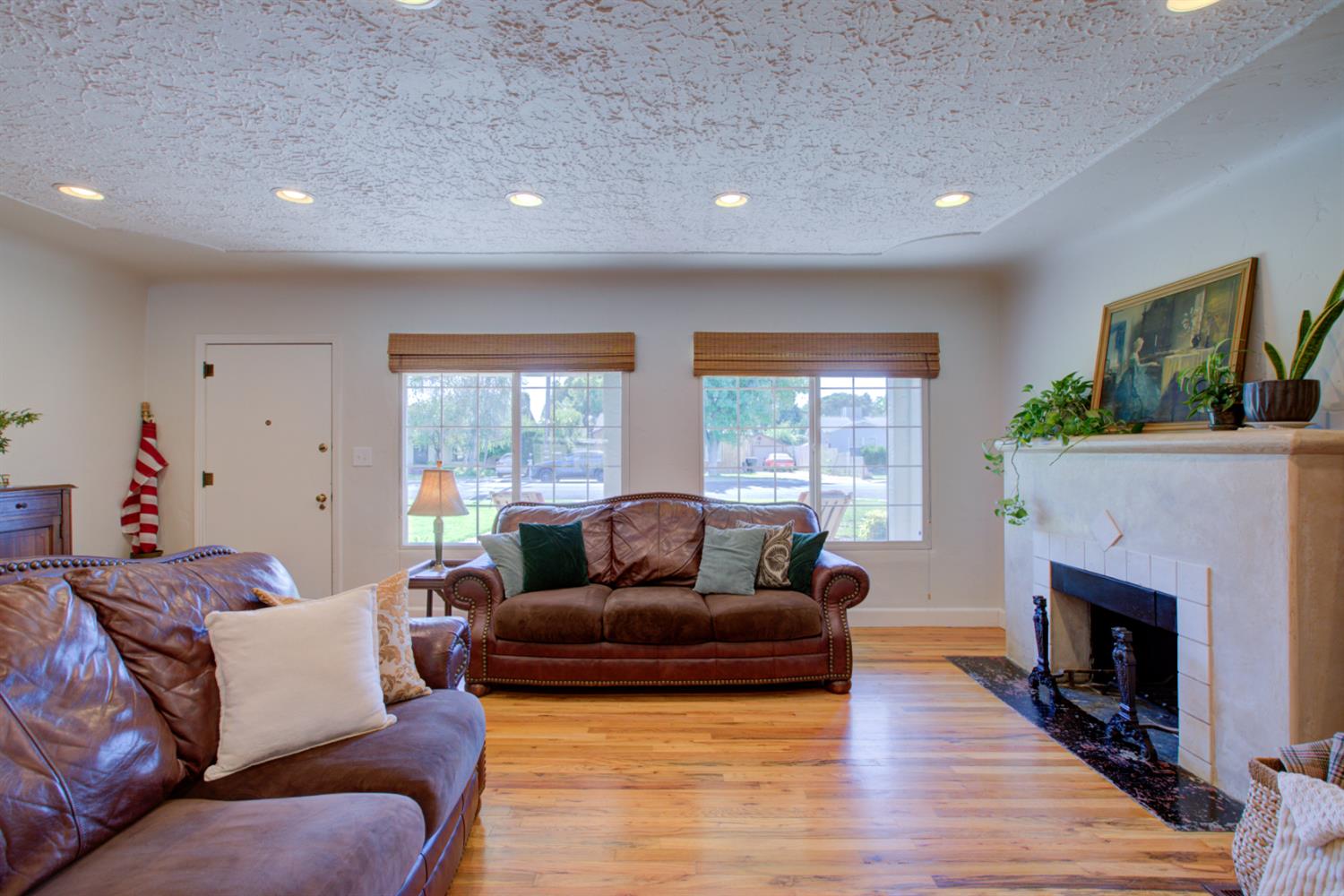 1305 Fiori Avenue Modesto, CA 95350 - Photo 5 of 60