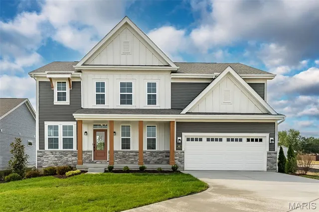 $608,900 | 242 Kerry Downs Drive, Dardenne Prairie, MO 63368