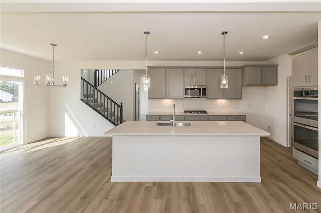 $608,900 | 242 Kerry Downs Drive, Dardenne Prairie, MO 63368