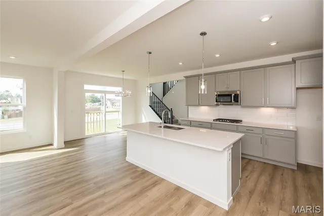 $608,900 | 242 Kerry Downs Drive, Dardenne Prairie, MO 63368