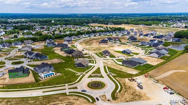 $608,900 | 242 Kerry Downs Drive, Dardenne Prairie, MO 63368