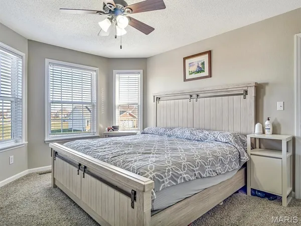 $425,000 | 30 Black Wolf Run, Highland, IL 62249