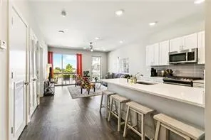 $400,000 | 900 Bartholomew Street, Unit 419, New Orleans, LA 70117