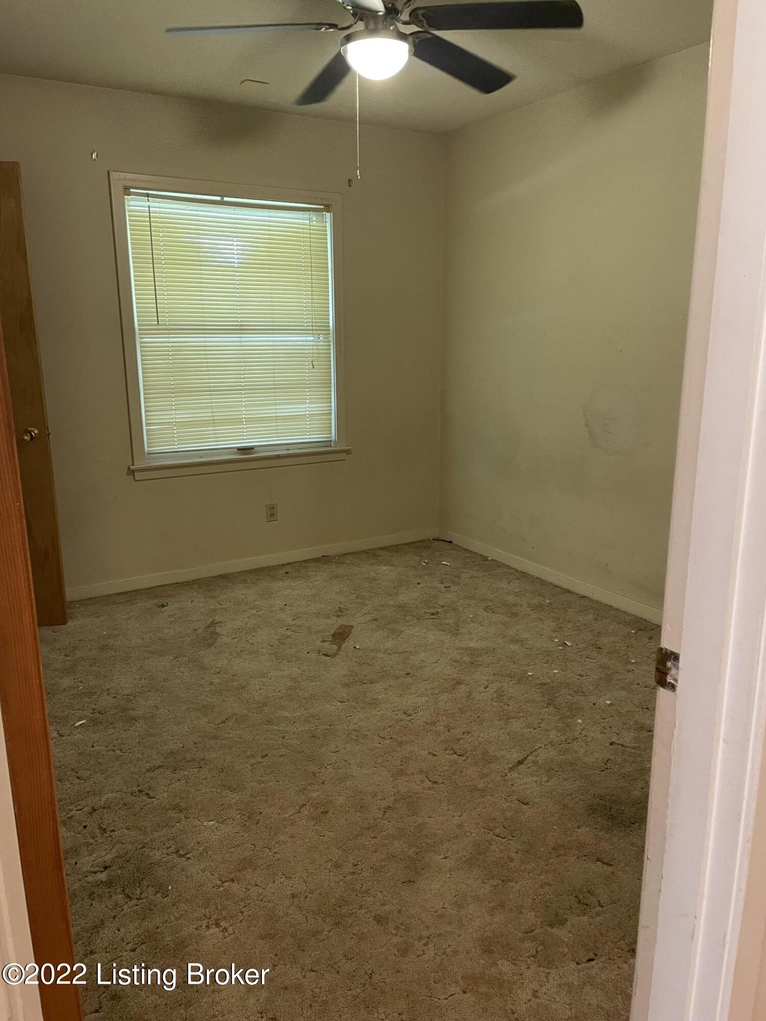 2606 Butler Road Louisville, KY 40216 - Photo 11 of 18 IMG-3481