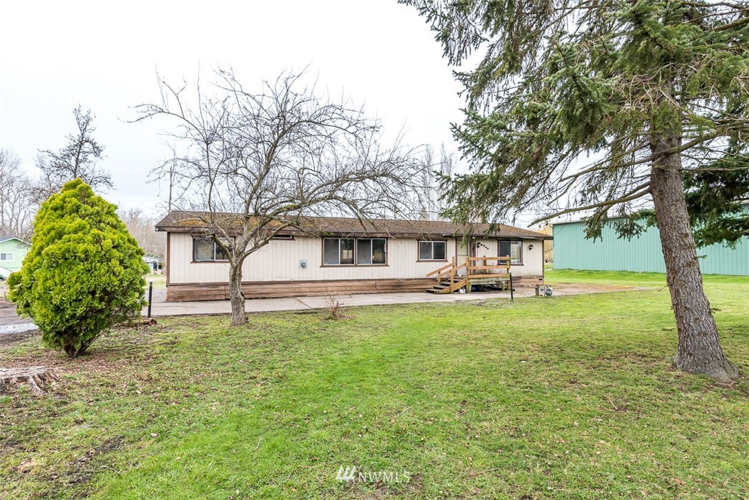 3943 Hoff Road Bellingham, WA 98225 - Photo 2 of 30 Gallery Image 2