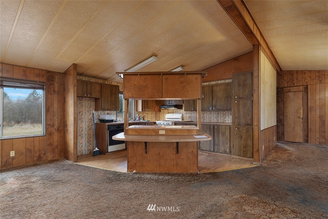 3943 Hoff Road Bellingham, WA 98225 - Photo 11 of 30 Gallery Image 11