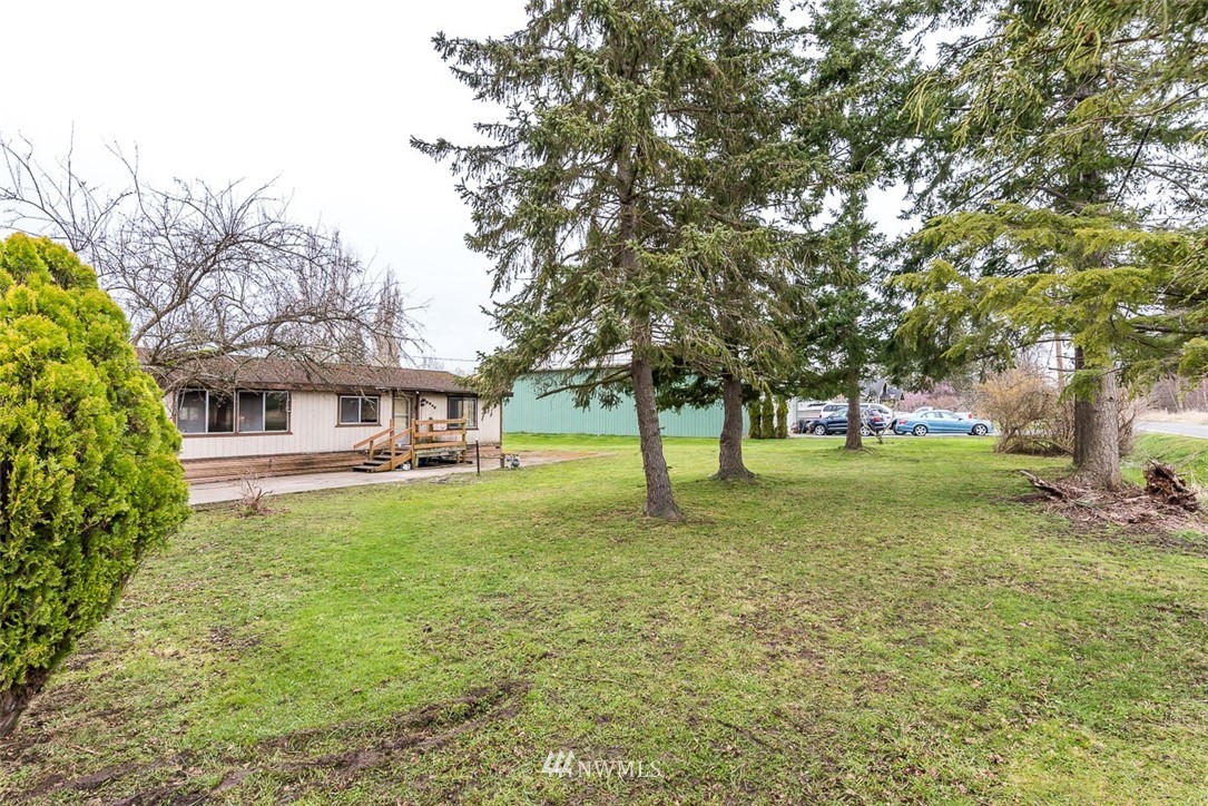 3943 Hoff Road Bellingham, WA 98225 - Photo 3 of 30 Gallery Image 3