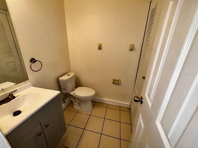 a bathroom with a sink and a toilet