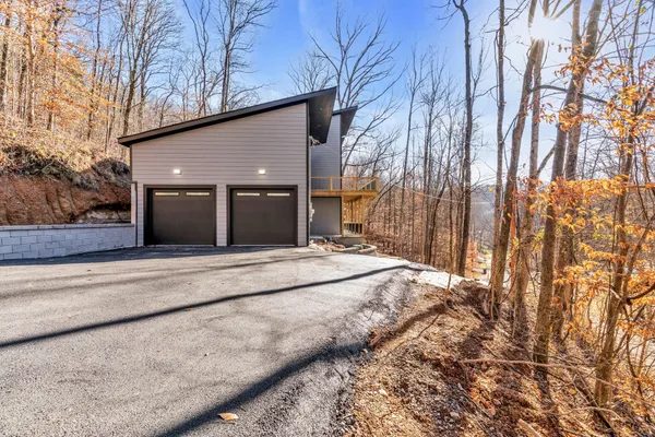 $799,000 | 190 Cove Street, Goodlettsville, TN 37072