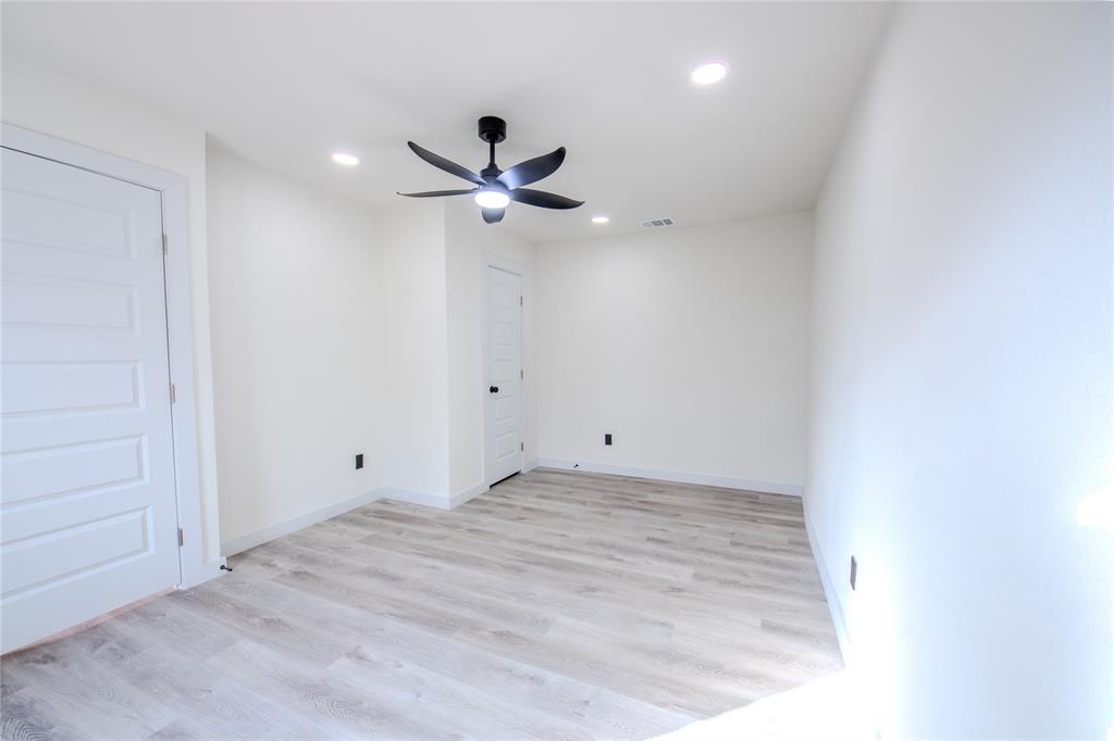 1101 Fouts Drive Irving, TX 75061 - Photo 19 of 36
