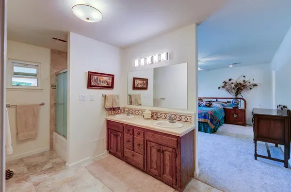 $625,000 | 2004 South Renn Avenue, Fresno, CA 93727