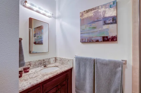 $625,000 | 2004 South Renn Avenue, Fresno, CA 93727