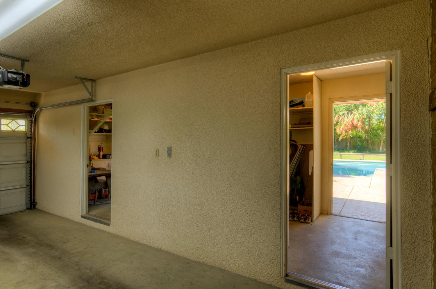 2004 South Renn Avenue Fresno, CA 93727 - Photo 32 of 33 Two storage rooms or workshops off of the garage.