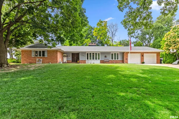 $339,900 | 1008 Kingsbury Road, Washington, IL 61571