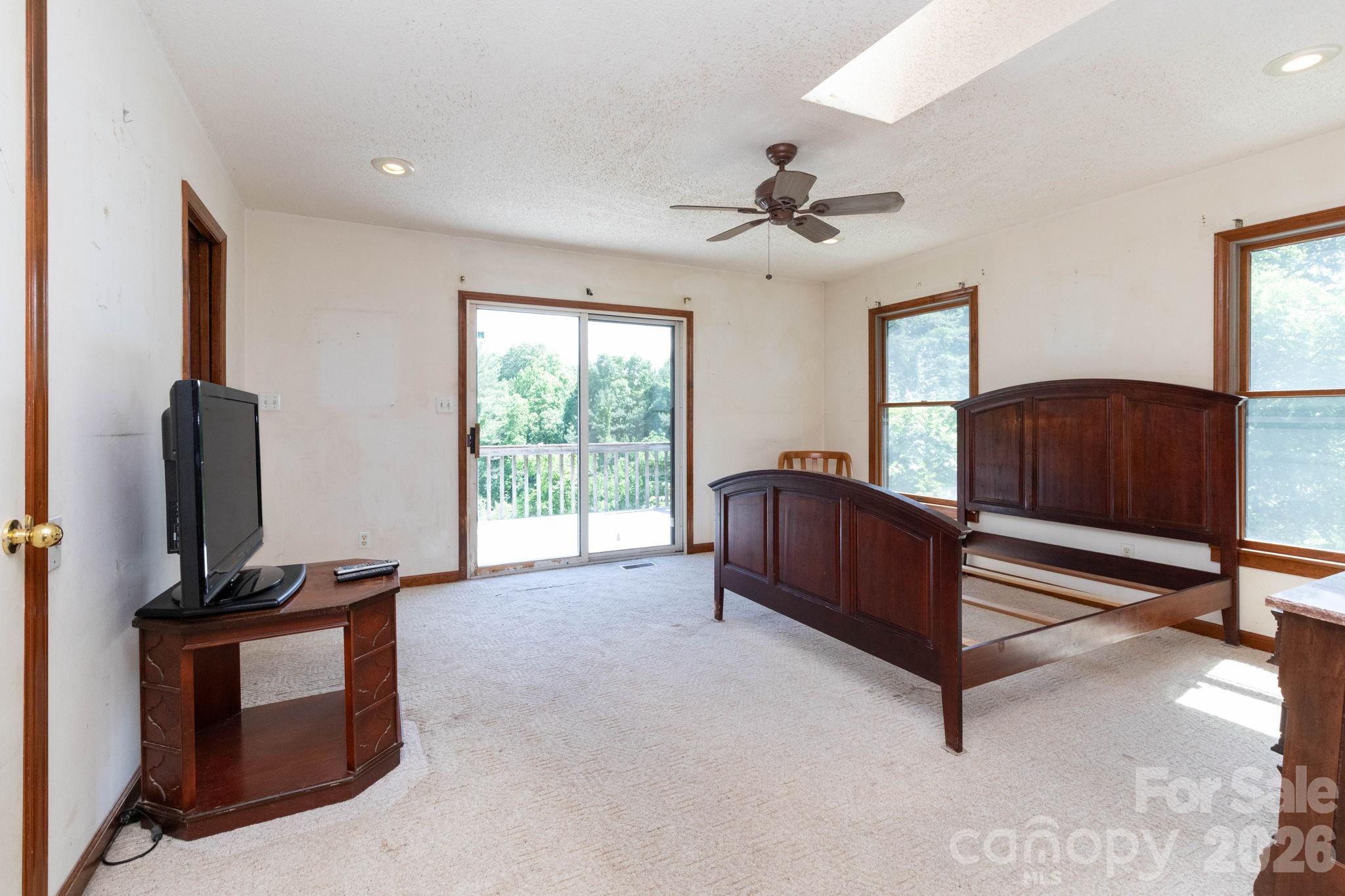 18 Bartlett Road Weaverville, NC 28787 - Photo 12 of 23