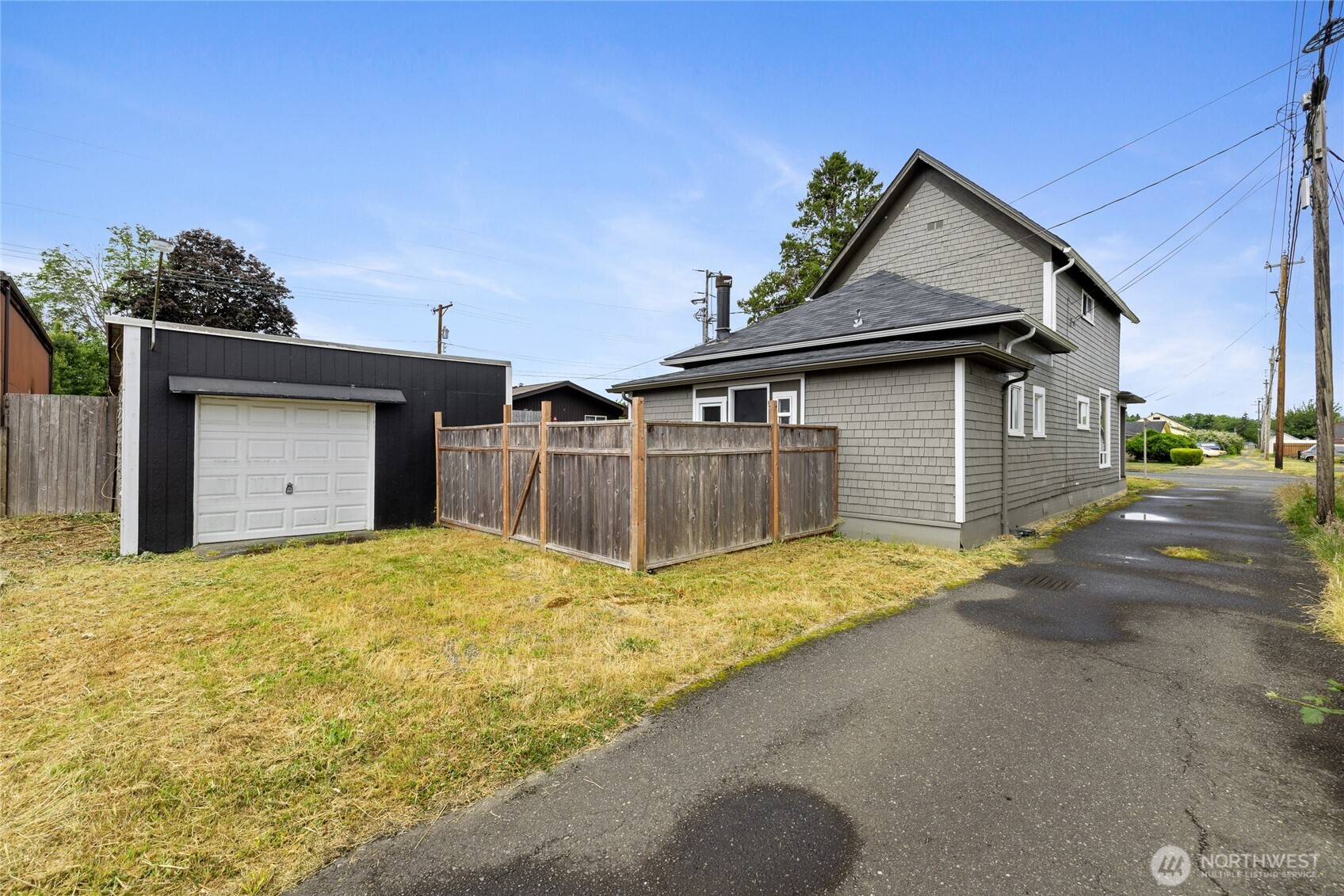 117 G Street Cosmopolis, WA 98537 - Photo 2 of 39 Gallery Image 2