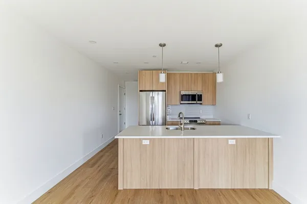 $6,185 | 1035 Commonwealth Avenue, Unit 502, Boston, MA 02215