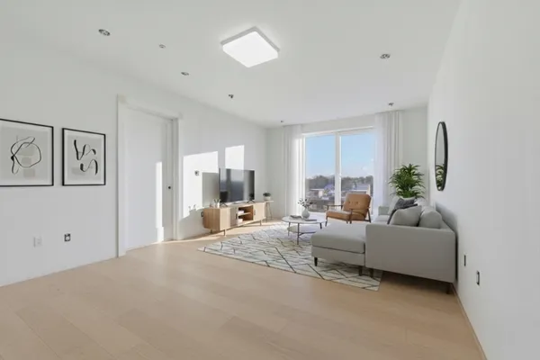 $6,185 | 1035 Commonwealth Avenue, Unit 502, Boston, MA 02215