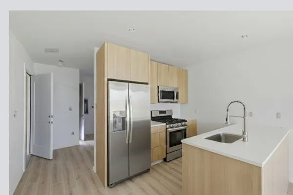 $6,185 | 1035 Commonwealth Avenue, Unit 502, Boston, MA 02215