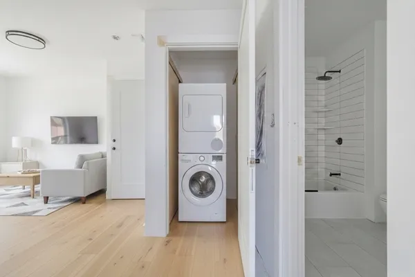 $6,185 | 1035 Commonwealth Avenue, Unit 502, Boston, MA 02215