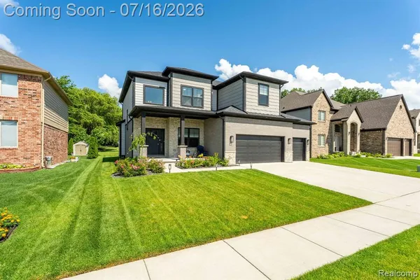 $625,000 | 50226 Kapalua Drive, Macomb, MI 48042