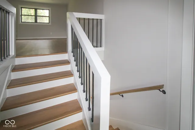 $364,000 | 8150 East Hoover Drive, Seymour, IN 47274