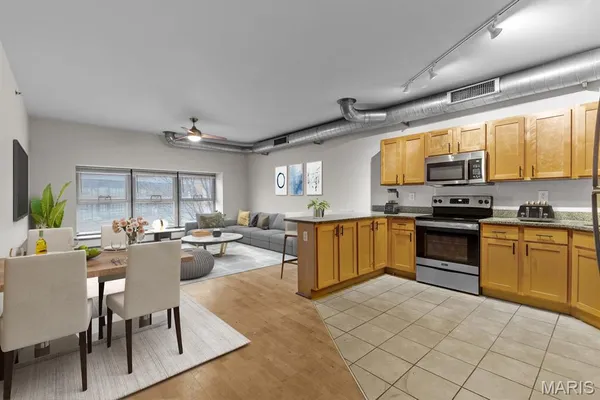 $1,950 | 1019 North Skinker Parkway, Unit 224, St. Louis, MO 63112