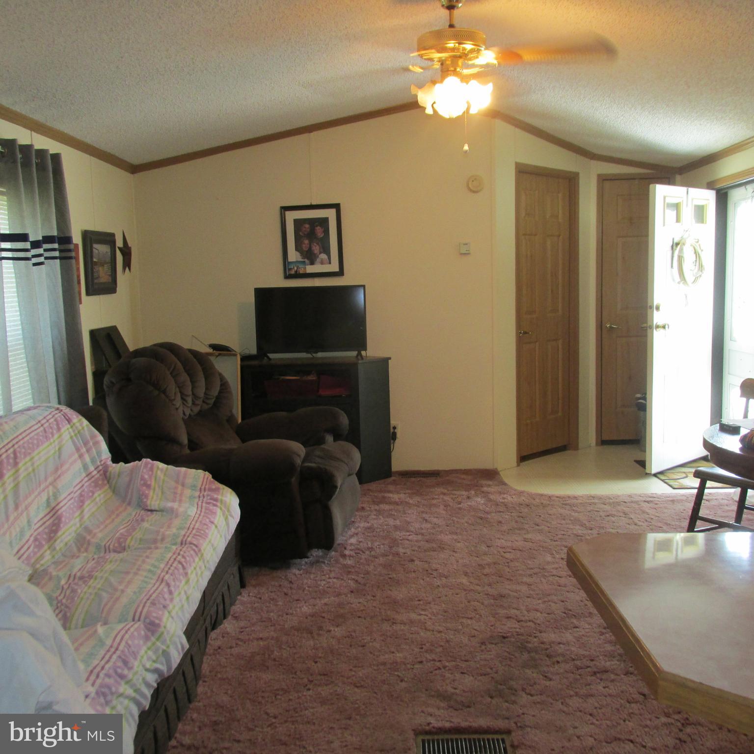 51 Jeffrey Road Gordonville, PA 17529 - Photo 7 of 11 Gallery Image 7