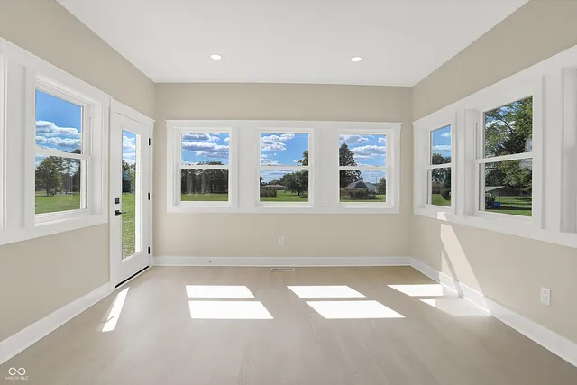 $490,000 | 10618 North 300th Street East, Morristown, IN 46161