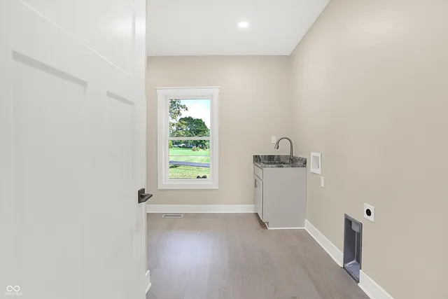 $490,000 | 10618 North 300th Street East, Morristown, IN 46161